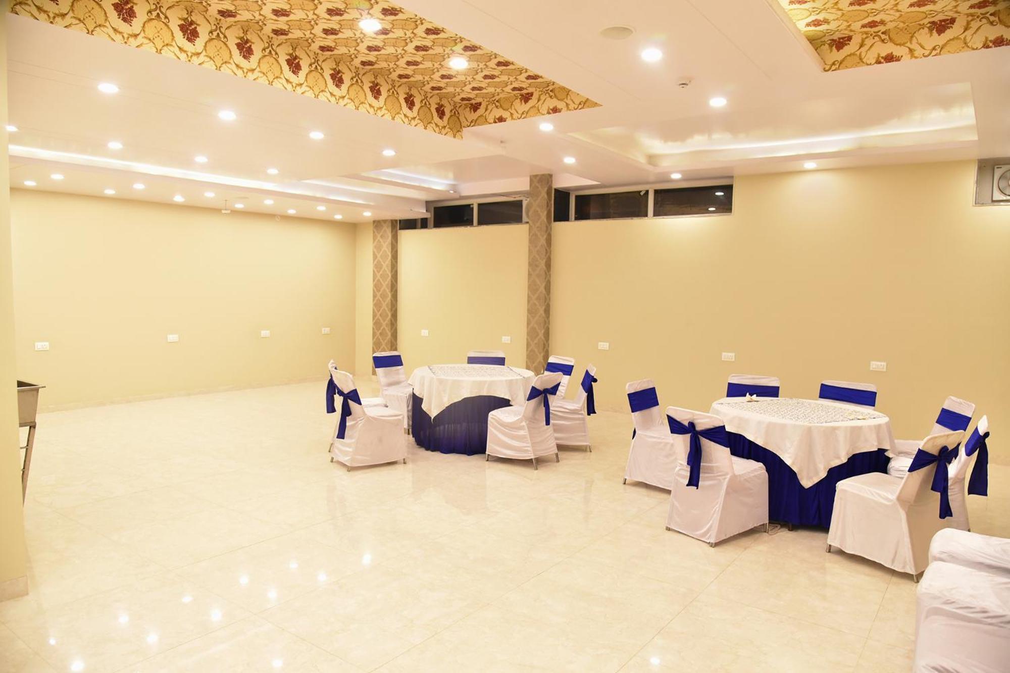 Fabhotel 7Th Crossing Malviya Nagar Jaipur Ngoại thất bức ảnh
